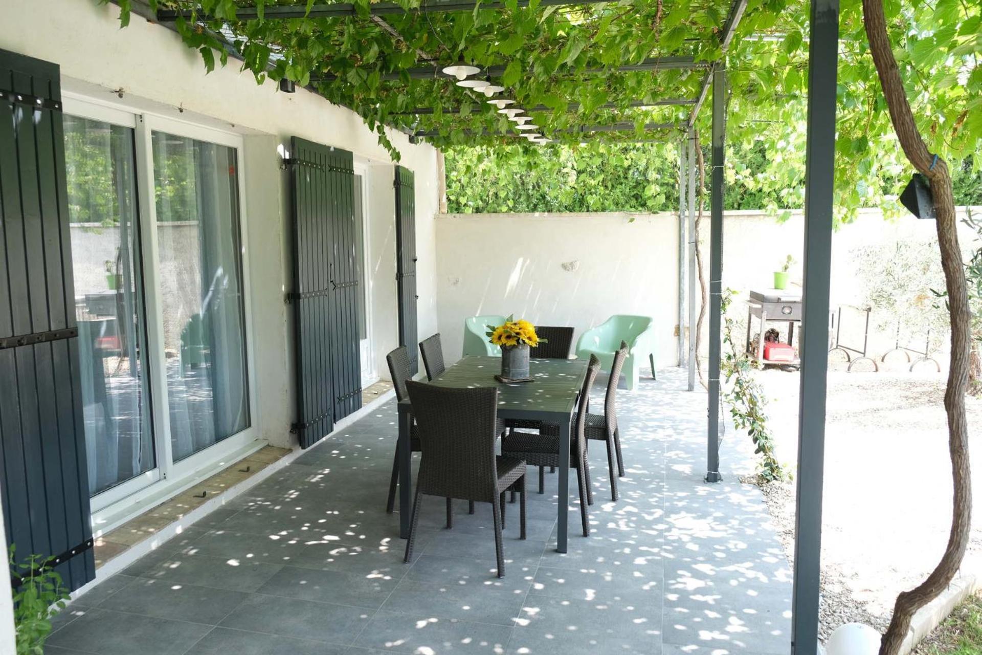 הוילה Very Pleasant House With Swimming Pool In Mouries, Near Les Baux De Provence In The Alpilles - 6 People מראה חיצוני תמונה